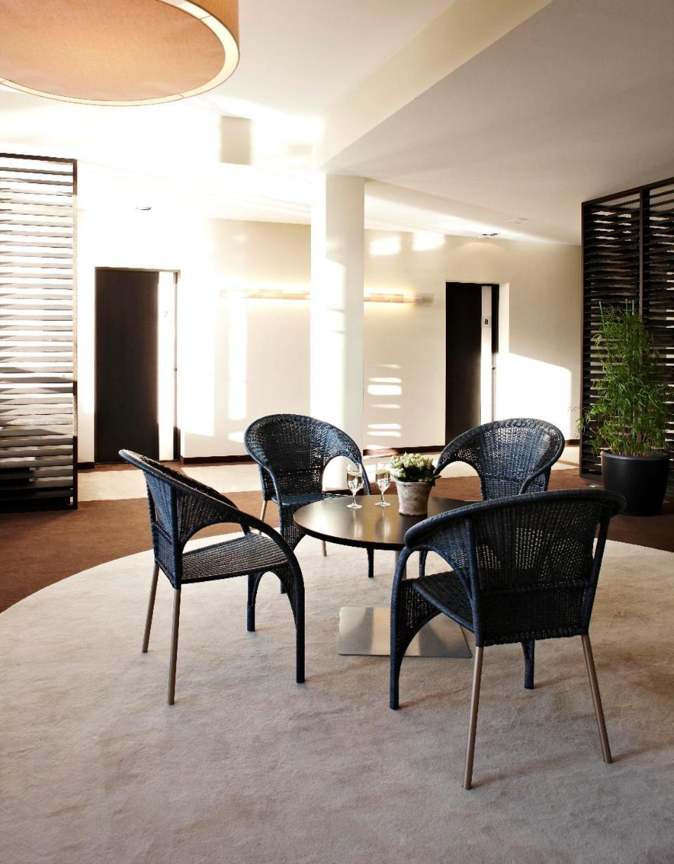 Xcelsus, Free Parking Hotel Ramava Luaran gambar