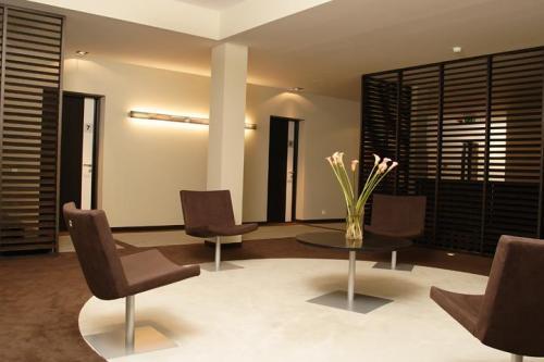 Xcelsus, Free Parking Hotel Ramava Luaran gambar