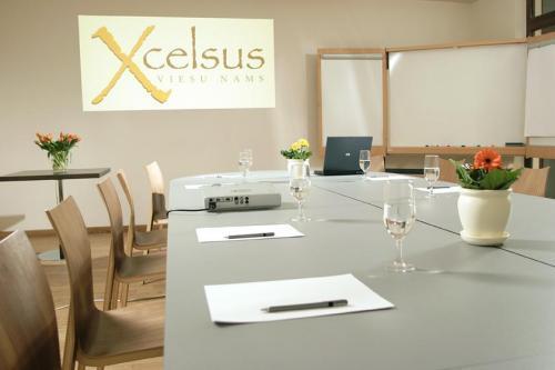 Xcelsus, Free Parking Hotel Ramava Luaran gambar